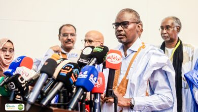 صورة دورة المجلس الوطني تتحول إلى مؤتمر طارئ ينتخب رئيسا جدا للحزب ونوابه