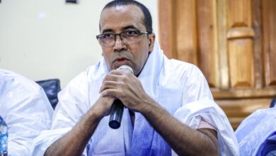 صورة بعثة حزب الإنصاف في لعصابة تعقد مهرجانًا جماهيريًا هامًا