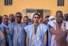 صورة في إطار مواكبة برنامج رئيس الجمهورية.. منسق حزب الإنصاف بنواكشوط الجنوبية يواصل جولاته الميدانية من مقاطعة الرياض