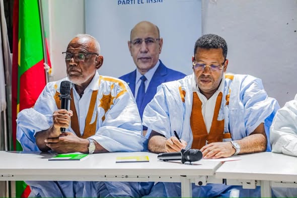 منسق العمل الحزبي بولاية لبراكنة يستعرض أمام منتخبي ومناضلي مال في نواكشوط مستجدات العمل الحزبي ويدعو إلى التعريف بالإنجازات وآثارها التنموية