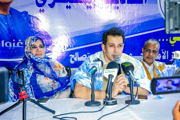 منسقة العمل الحزبي بولاية إينشيري تترأس مهرجانًا حاشدًا في أكجوجت وتستعرض توجهات الحزب وأولويات المرحلة المقبلة