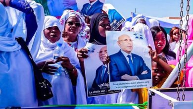 صورة كيهيدي: أكثر من 5000 مشارك يحيون ذكرى تنصيب فخامة رئيس الجمهورية في مهرجان جماهيري حاشد.